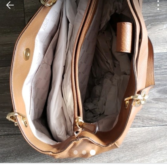 Micheal Kors bag